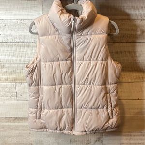 Large light blush Old Navy Puffer Vest